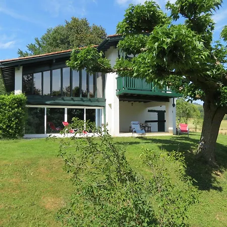 Maison Typique Basque En Pleine Campagne Saint-Pée-sur-Nivelle Exterior photo